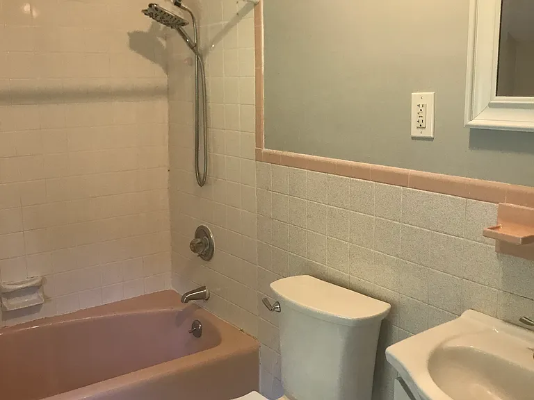 206 Church St #2 — Photo 5