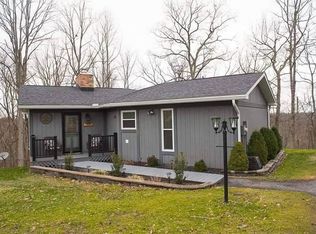 210 Saddlebred Rd, Scott Depot, WV 25560