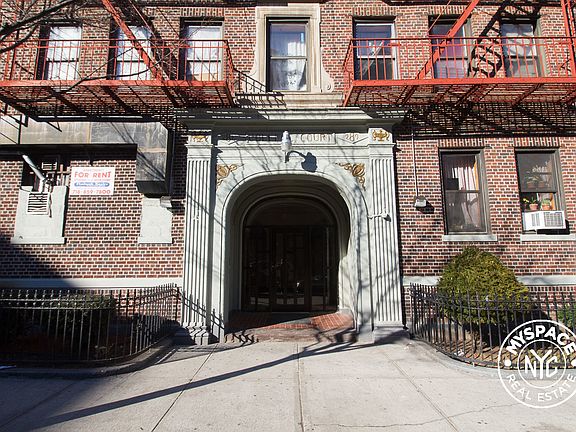 5th image of 280 Crown St APT C10
