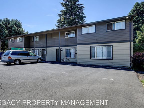3rd image of 740-760 SE Cedar St #746-06