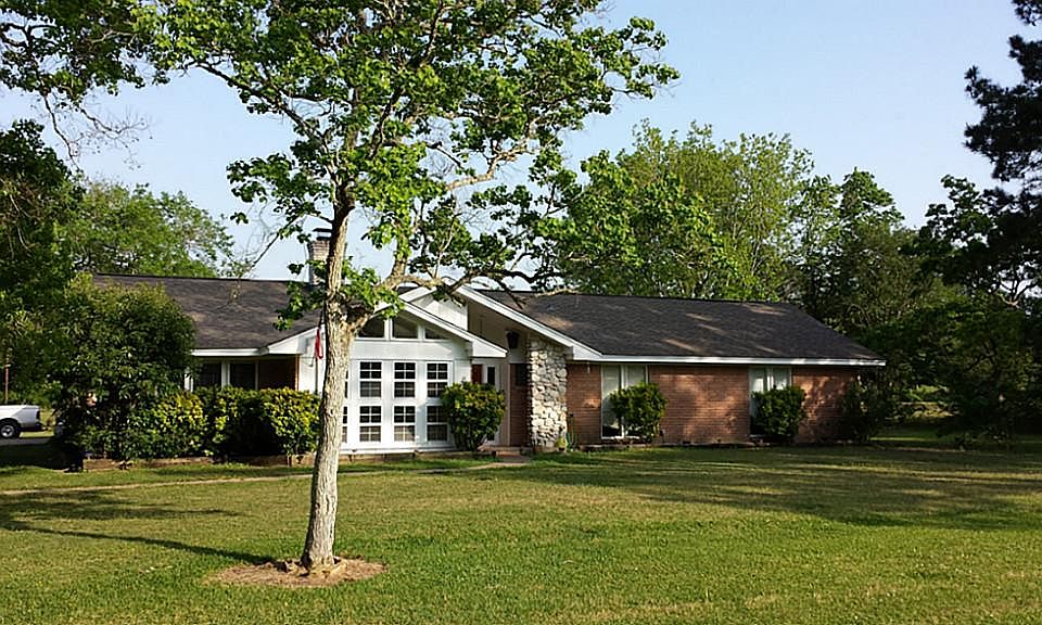 House is set back from road for additional privacy