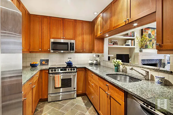 Sold by Halstead Real Estate | media 14