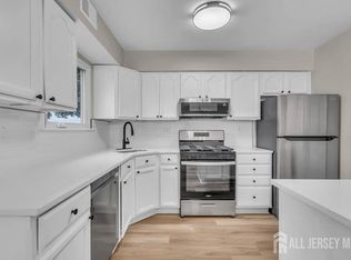 225 Riva Dr, Hackettstown, NJ 07840