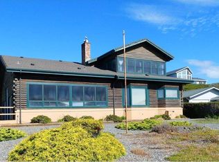 93976 Agate Pl, Gold Beach, OR 97444
