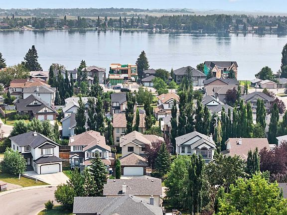 5th image of 145 Lakeview Shrs