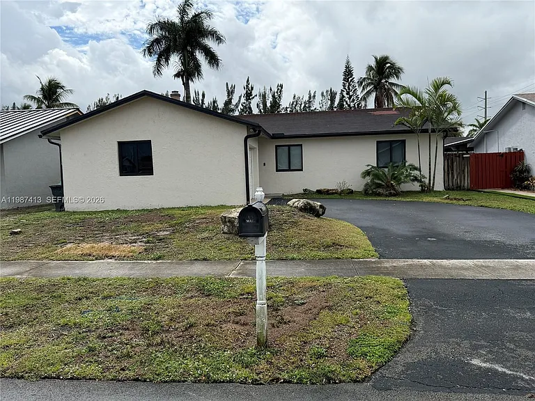 11100 NW 21st St — Photo 19
