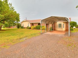 215 Northeast Rd, Amber, OK 73004