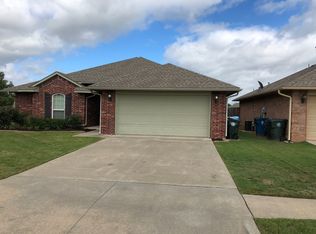 2318 Box Turtle Way, Midwest City, OK 73130