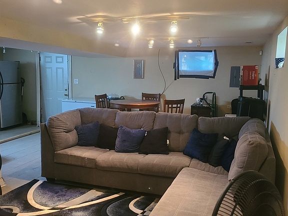 5th image of 9601 S Princeton Ave