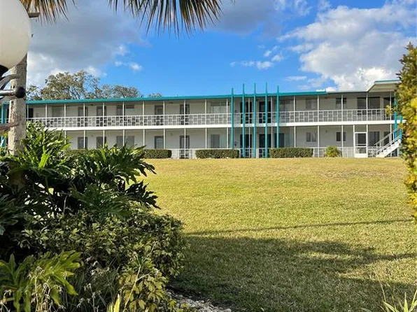 1600 W Lake Parker Dr APT B4, Lakeland, FL 33805
