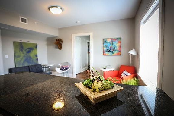 2nd image of 2215 Howard St APT 208
