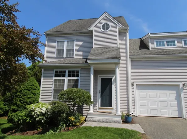 2 New Mill Pl #1, Ipswich, MA 01938