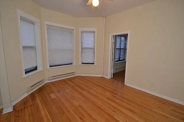 917 W Waveland #A2 — Photo 7