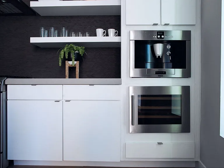 Upscale Modern Kitchens