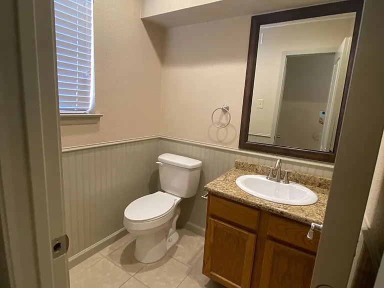7720 Kings Ridge Rd — Photo 7