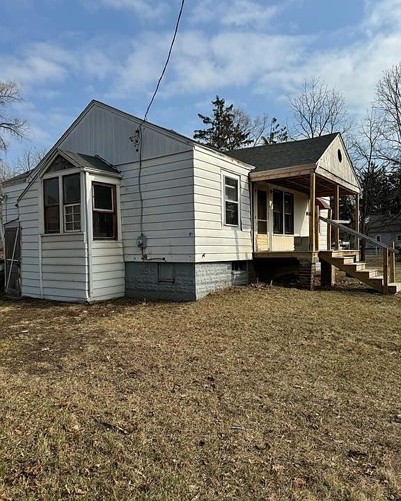 2nd image of 24900 W Nine Mile Rd
