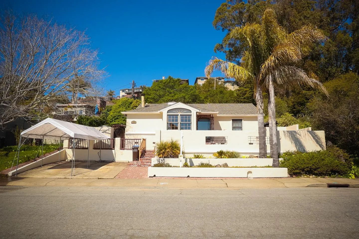 1530 Escalona Dr photo 1