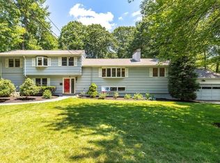 5 Tufts Rd, Lexington, MA 02421