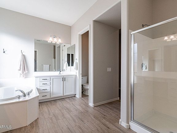 4th image of 10910 E TRAVERTINE Avenue