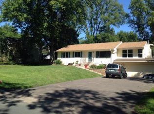 831 Arbogast St, Shoreview, MN 55126