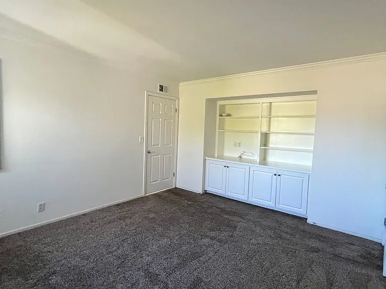 17905 Los Tiempos St — Photo 11