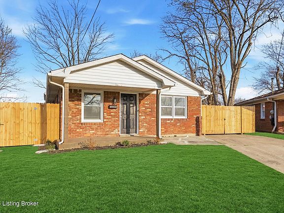 3rd image of 1627 Haskin Ave