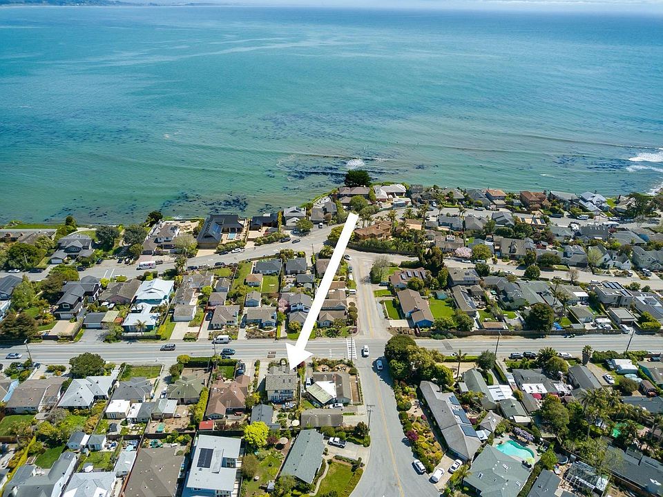 4415 Portola Dr Santa Cruz CA 95062 Zillow