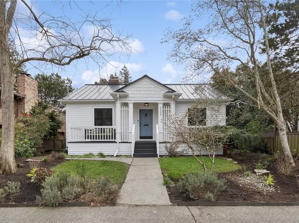 3220 63rd Avenue SW, Seattle, WA 98116