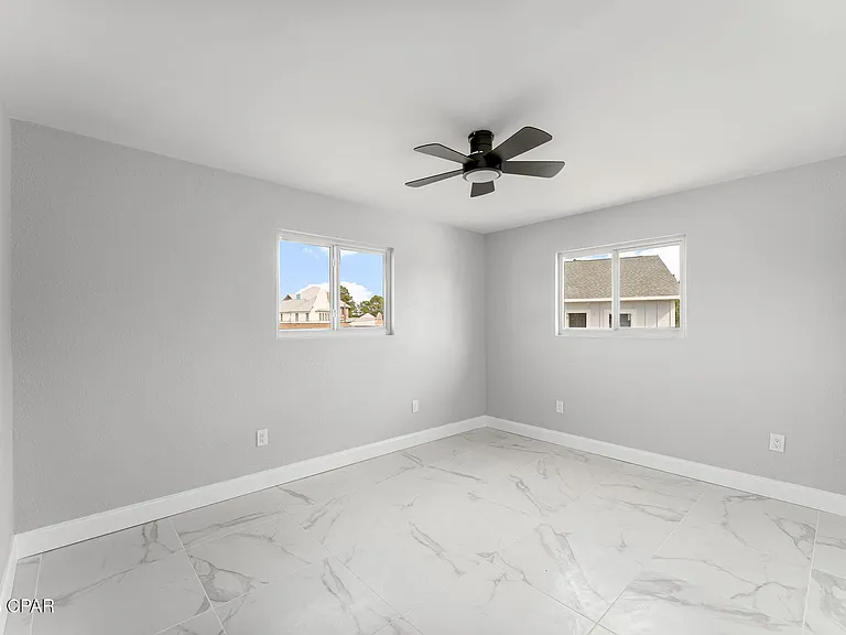 3908 Ocean View Dr #A — Photo 18