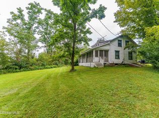 17 Hall Rd, Johnsonville, NY 12094