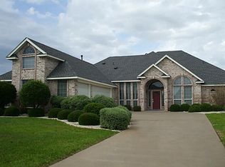 1201 Cliff Swallow Ct, Granbury, TX 76048