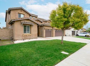 6554 Angel Camp Ct, Corona, CA 92880