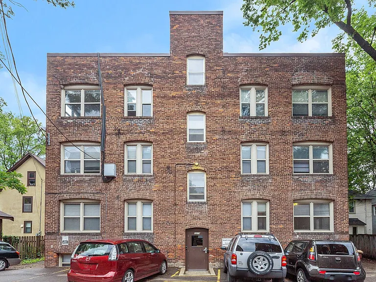 2219 Garfield Ave Apartments | Origen Living — Photo 41