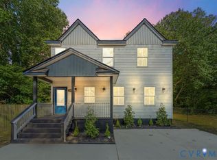1001 Saint James St, Petersburg, VA 23803
