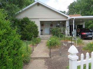 2023 W Nichols St, Springfield, MO 65802