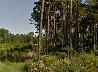 877 Highway 98, Eastpoint, FL 32328