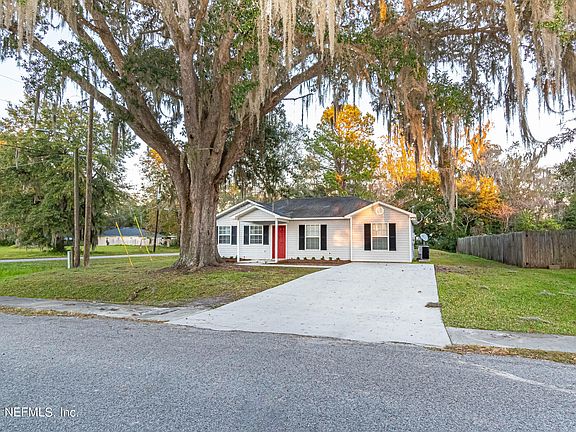 3rd image of 9883 S CLINTON Avenue