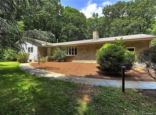 972 Garden Rd, Orange, CT 06477