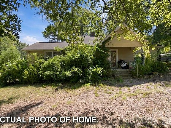 5th image of 2600 Haven St
