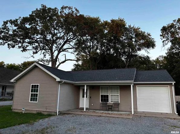 507 S Maple St, Cambria, IL 62915