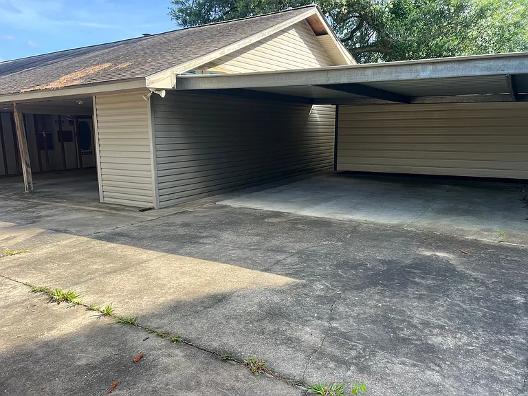 114 Barracuda St — Photo 27