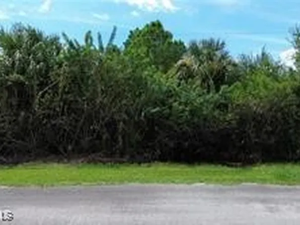 6141 Hughes Ave, Fort Myers, FL 33905