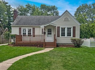 2654 38th St, Highland, IN