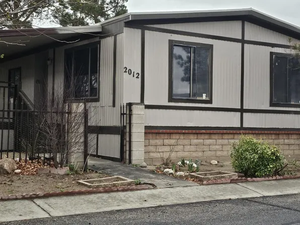2012 Windharp Dr #46, Rosamond, CA 93560