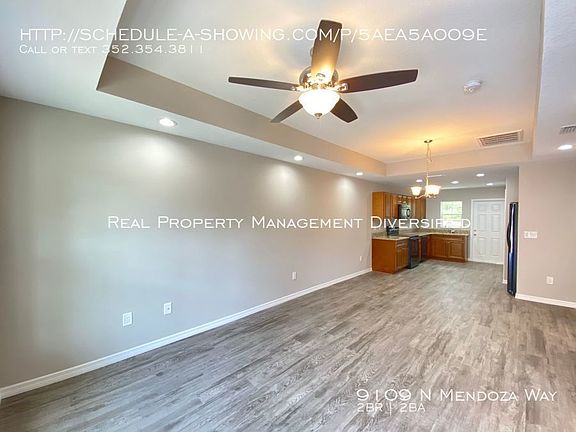 3rd image of 9109 N Mendoza Way