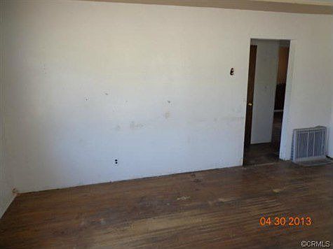 3rd image of 40640 Mayberry Ave