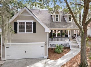 64 Tuscarora Ave, Beaufort, SC 29907