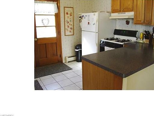 2nd image of 128 Shelton Blvd