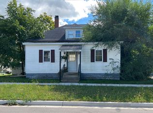 411 Elm St, Watervliet, MI 49098