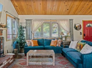199 Oriole Dr, Big Bear Lake, CA 92315